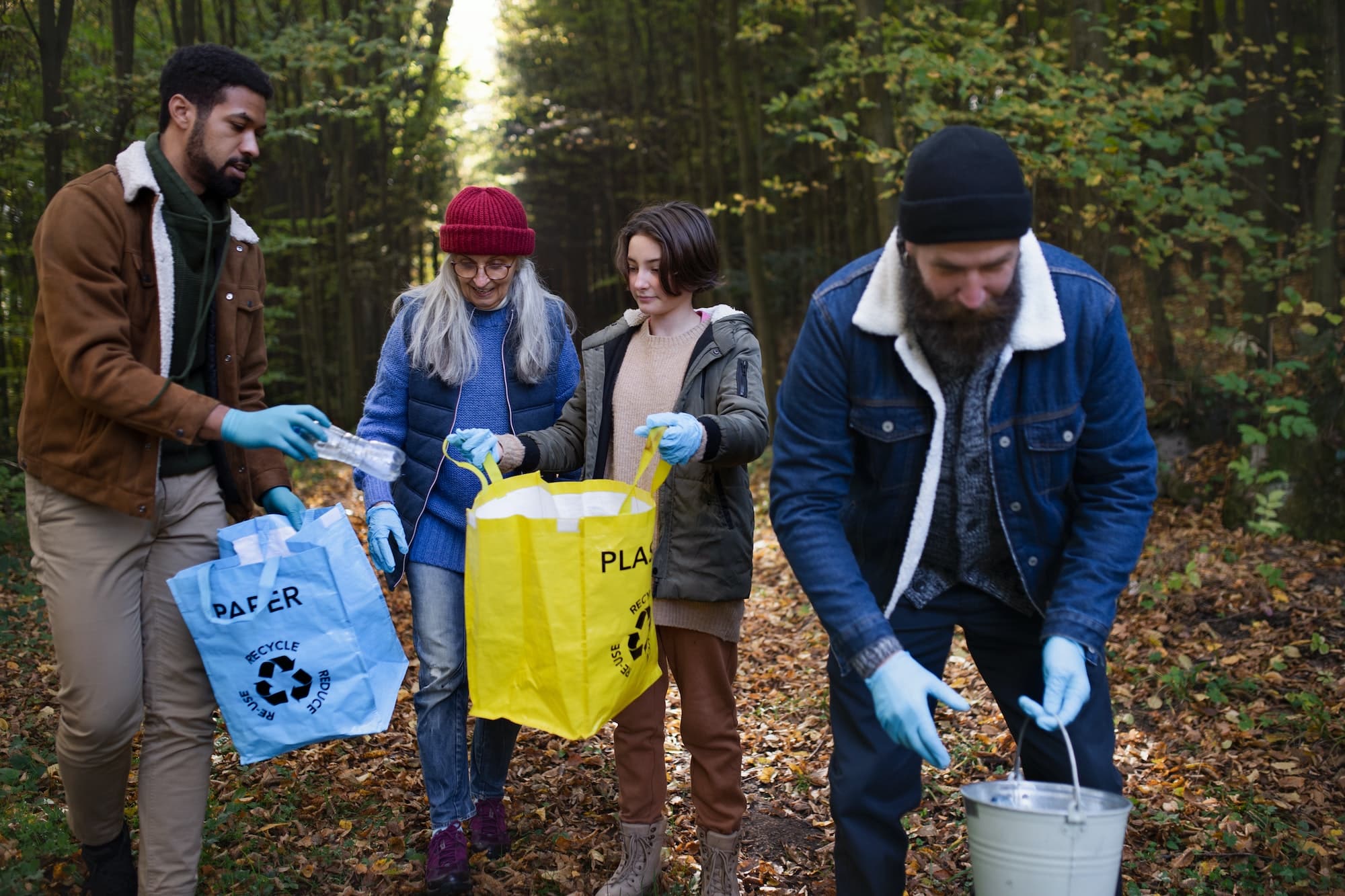 diverse-group-of-volunteers-cleaning-up-forest-from-waste-community-service-concept.jpg diverse-group-of-volunteers-cleaning-up-forest-from-waste-community-service-concept.jpg